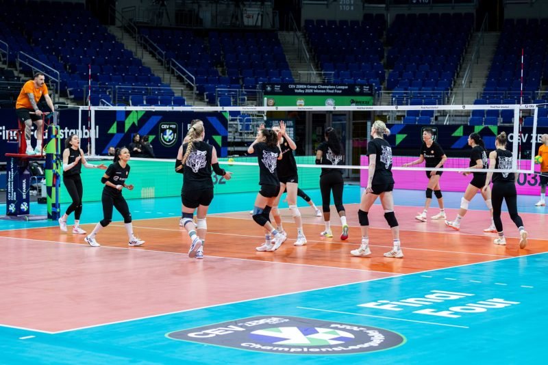 Eczacıbaşı Dynavit’in dörtlü final rakibi Scandicci
