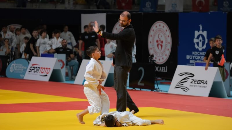 ‘Sporun Başkenti Kocaeli’de judo coşkusu