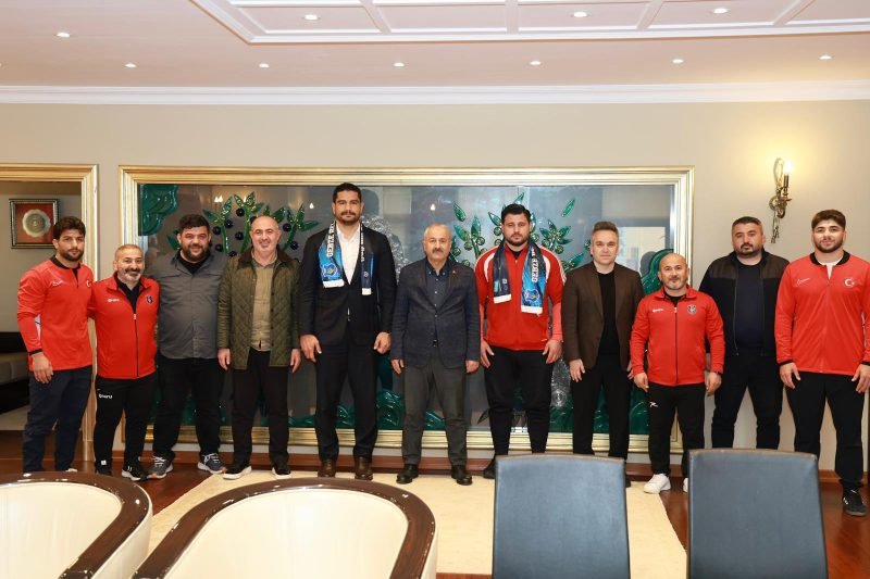 Güreş Camiasından Başkan Büyükgöz’e Ziyaret