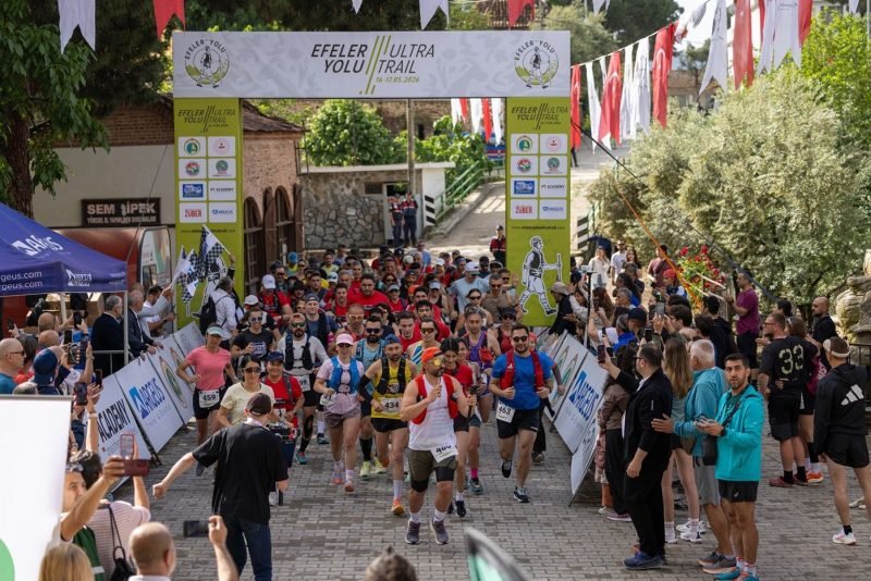 Efeler Yolu Ultra Trail’de madalyalar verildi
