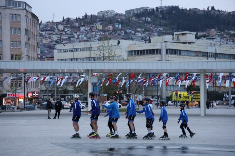 Milli İrade Meydanı sporun da merkezi oldu;