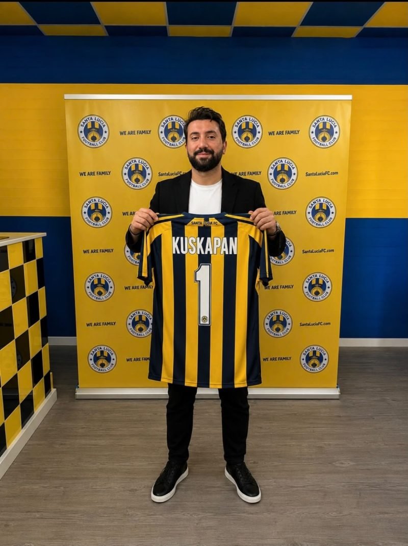 Erhan Kuşkapan Santa Lucia'da