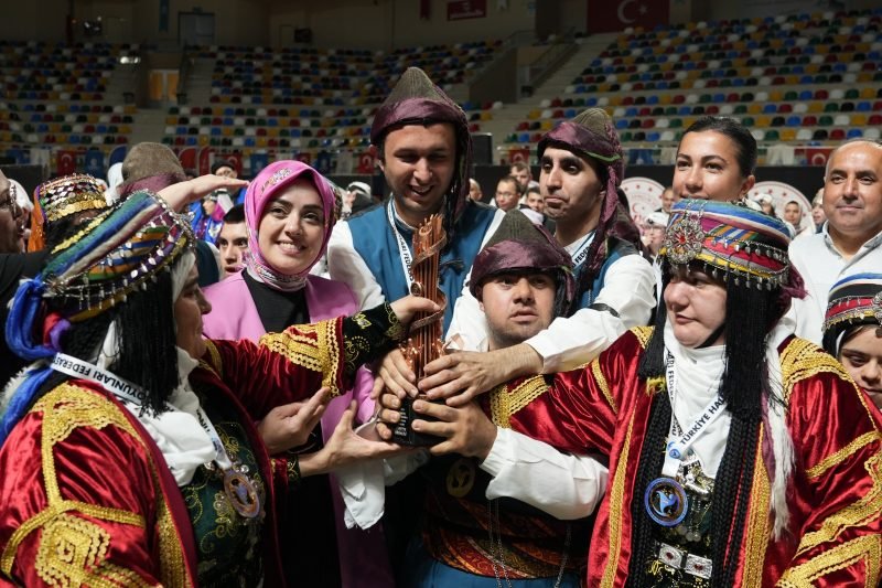 Kocaeli Büyükşehir yine örnek bir ev sahipliğini üstlendi;