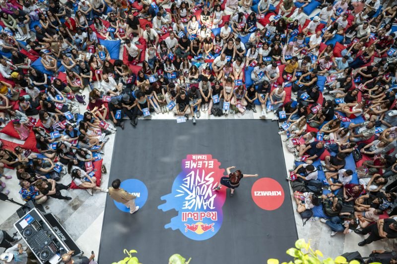 Red Bull Dance Your Style’da İsviçre Yolcusu İstanbul’da Belli Olacak
