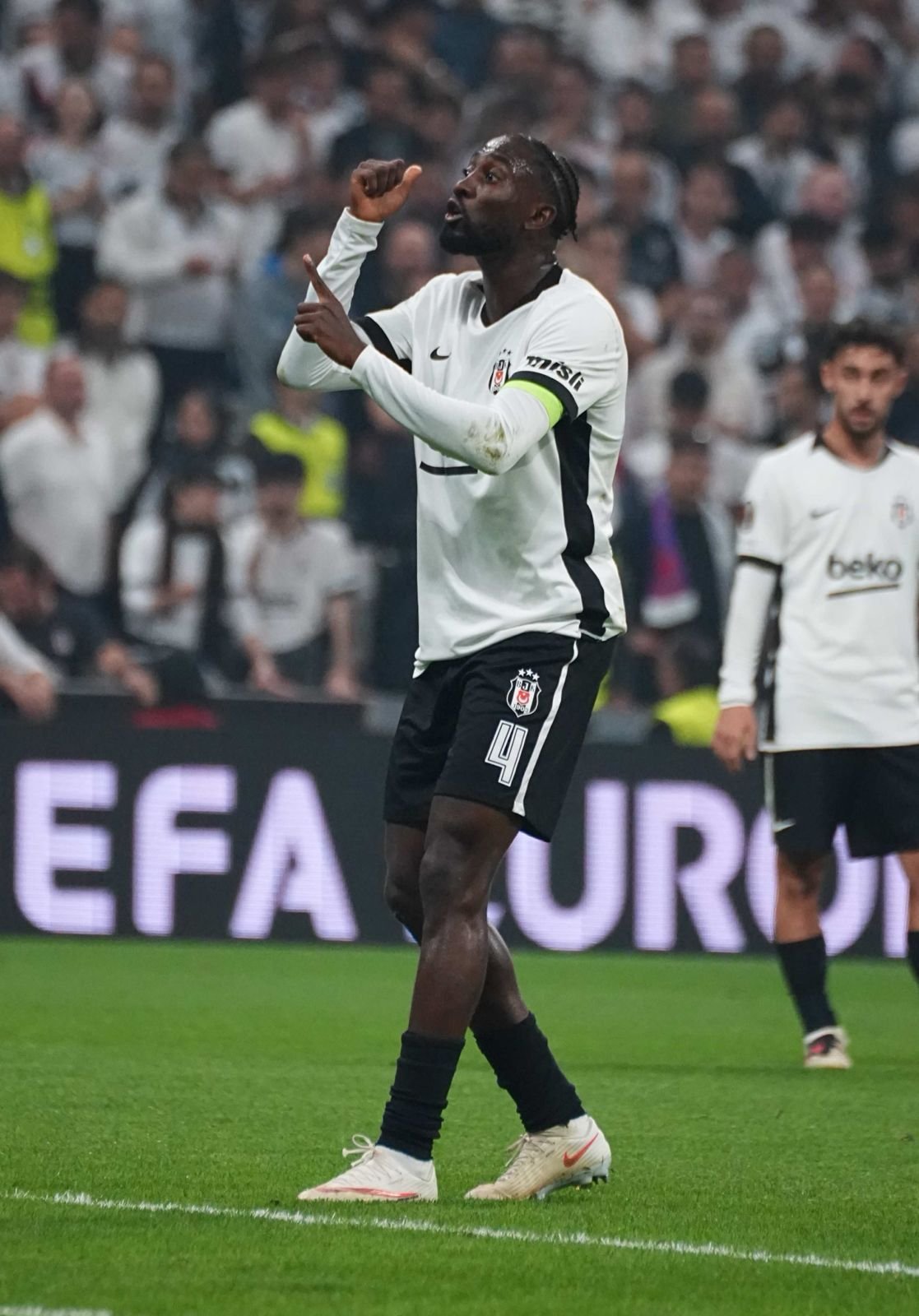 Beşiktaş - Crystal Palace maçından kareler