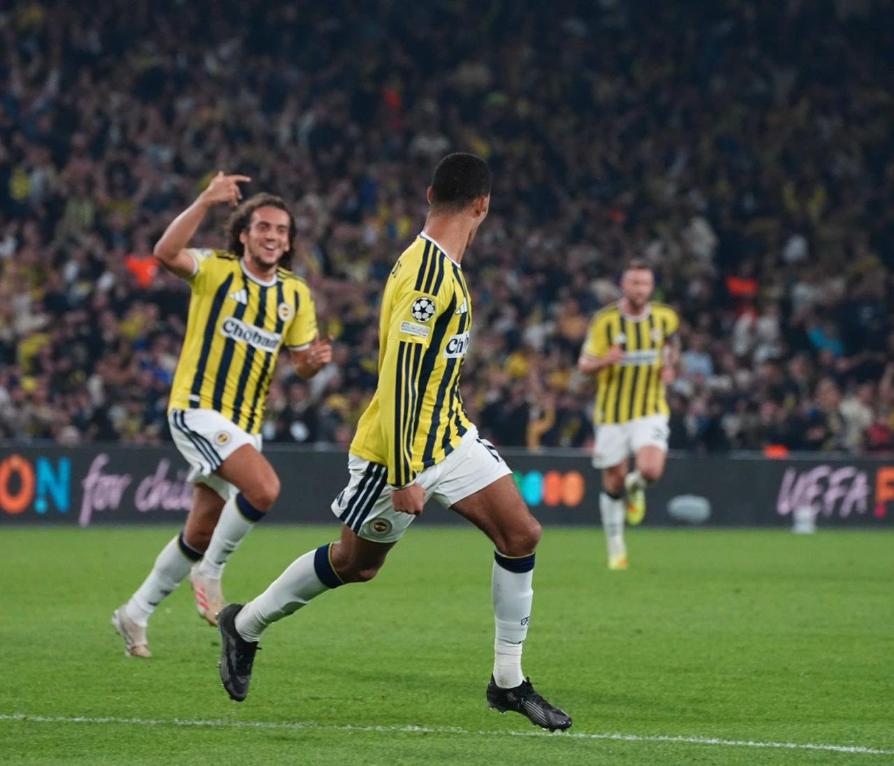 Fenerbahçe - SK Slavia Praha Maçından kareler