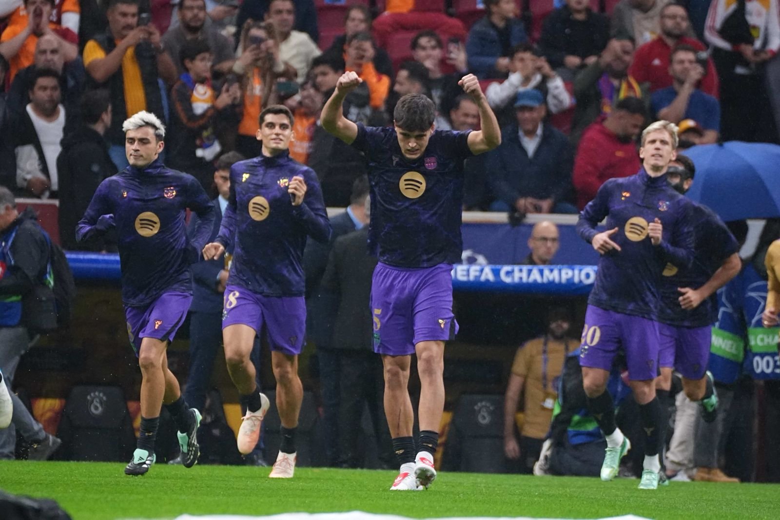 Galatasaray - Barcelona maçından kareler
