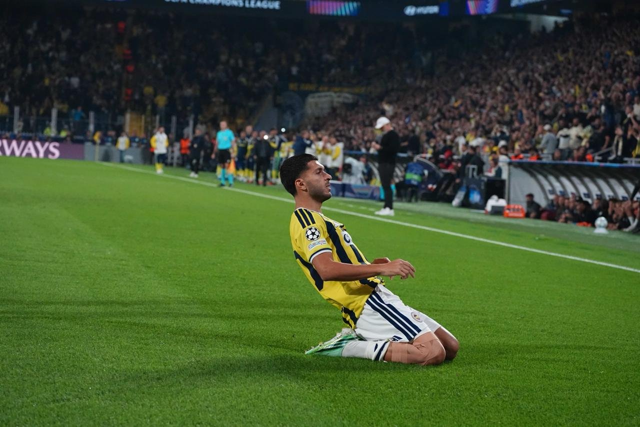 Fenerbahçe - SK Slavia Praha Maçından kareler