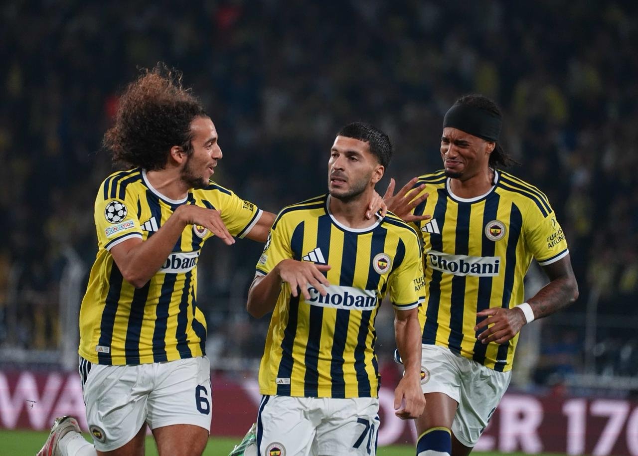 Fenerbahçe - SK Slavia Praha Maçından kareler