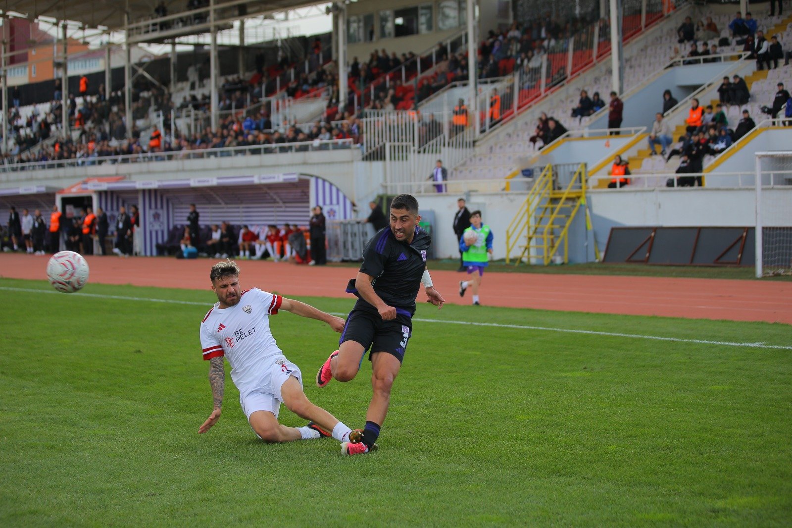 GEBZESPOR- SOMASPOR MAÇINDAN KARELER