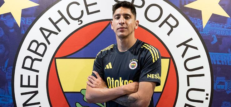 Edson Alvarez: Taraftarımızın desteği beni bu kulüp için daha çok savaşmaya itiyor