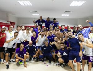 GEBZESPOR ZİRVEYE YERLEŞTİ