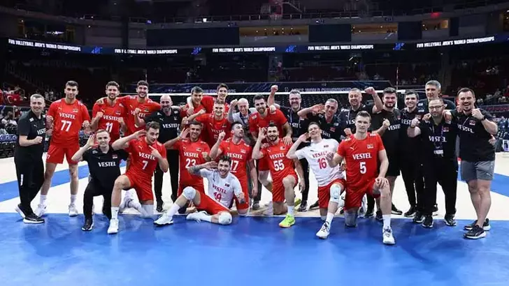 Hollanda’yı Deviren Filenin Efeleri Çeyrek Finale Yükseldi