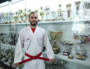 Karateci Enes Bulut, Kağıtspor’daki başarısını özetledi;