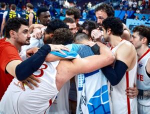 A Erkek Milli Takımımız Avrupa Şampiyonası’nda Çeyrek Finalde