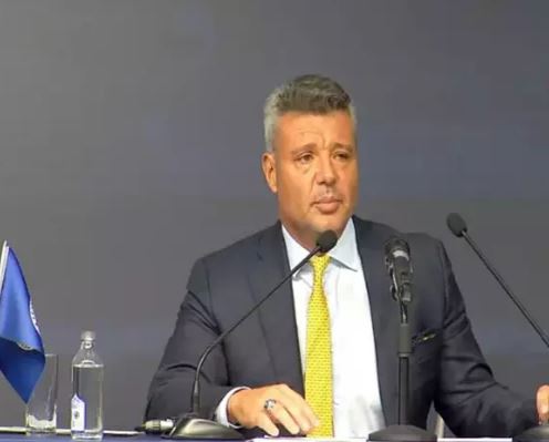 Fenerbahçe’de yeni başkan Saran oldu
