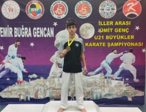 Çayırovalı karatecilerden üç madalya birden