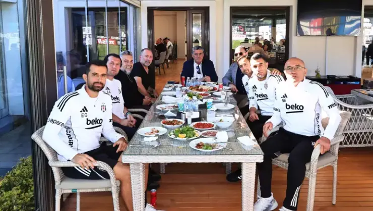 Beşiktaş Başkanı Serdal Adalı, Fenerbahçe Derbisi Öncesi Takımla Buluştu