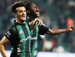 Başkan Büyükakın, Kocaelispor’u tebrik etti;