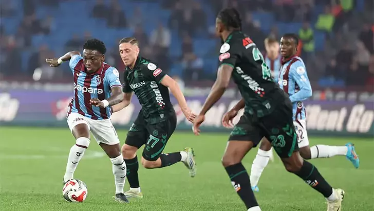 Trabzonspor, Papara Park’ta Tümosan Konyaspor’u 3-1 Mağlup Etti