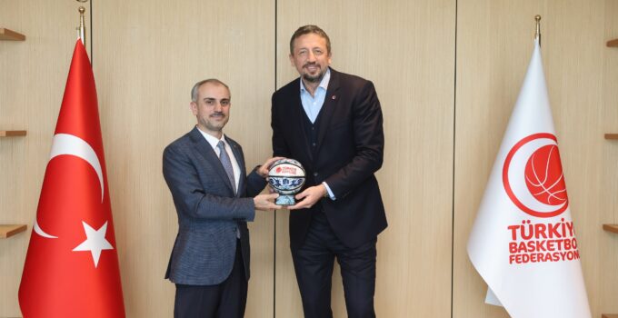 Başkan Çiftçi’den, Hidayet Türkoğlu’na ziyaret