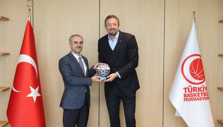 Başkan Çiftçi’den, Hidayet Türkoğlu’na ziyaret