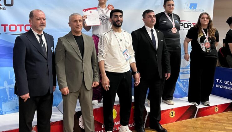 Çayırovalı sporcular, o turnuvadan 2 madalyayla döndü