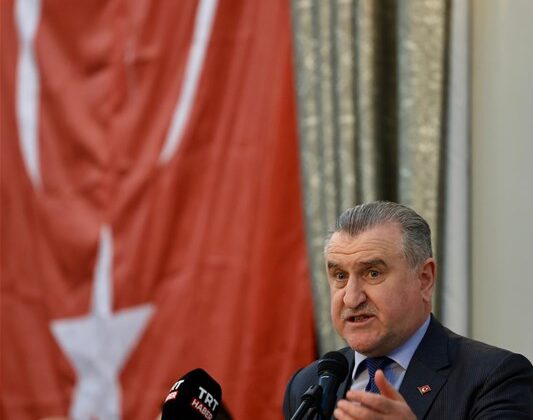 BAKAN BAK, ARDA GÜLER’İN GOLÜNÜ DEĞERLENDİRDİ