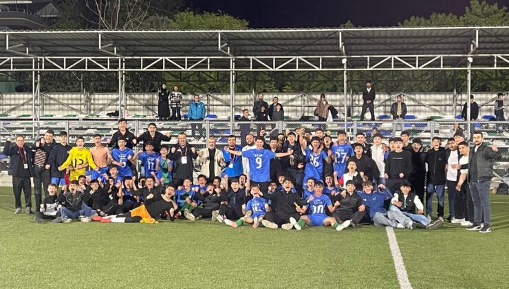 Çayırova’nın genç futbolcuları, Türkiye Şampiyonası’na gidiyor!