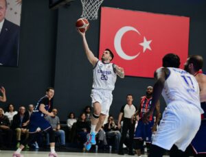 Çayırova Belediyesi, şampiyonluk yolunda bir engeli daha aştı