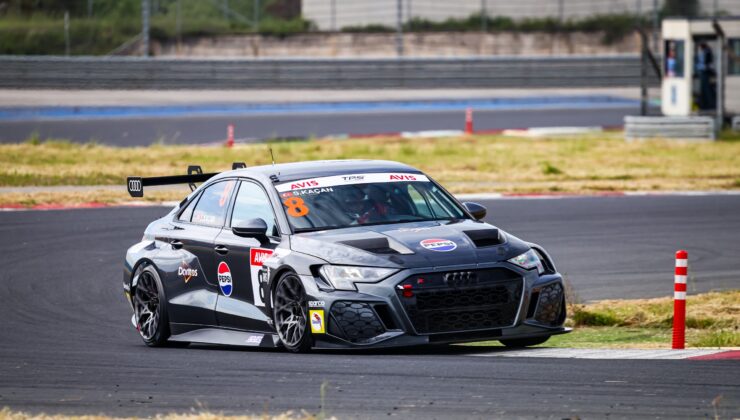 FORMULA 1 PİSTİNDE EN HIZLI TURLAR SEDA KAÇAN’DAN